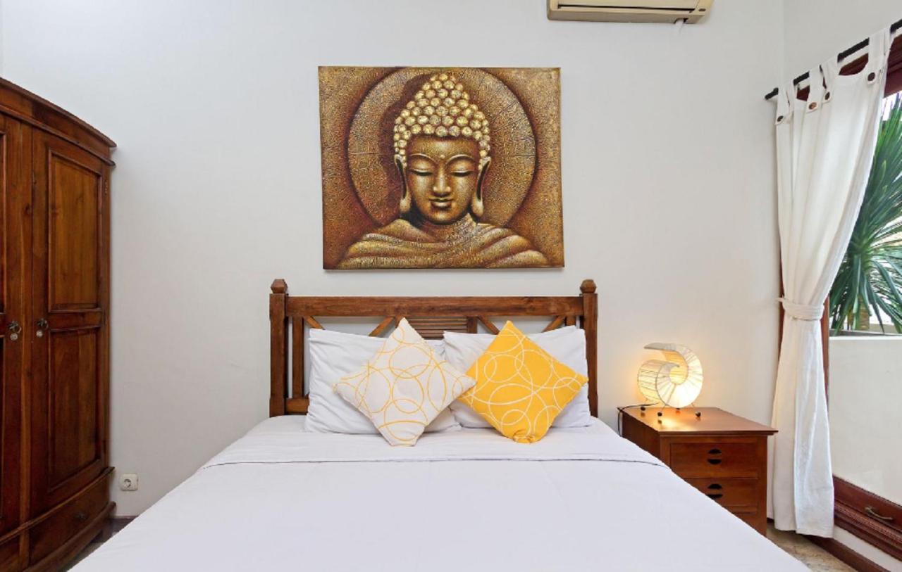 Kuta Holiday Villas Exterior foto